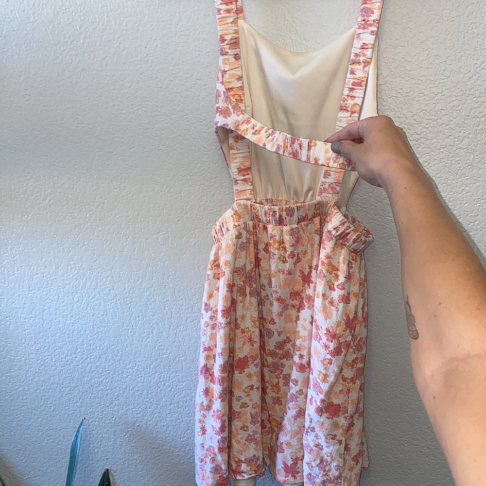 Floral dress - Picture 2 of 3